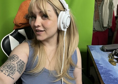 Tamara Lynn Chambers art model photos