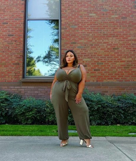 Nicole Denise Johansson exclusive actress photo