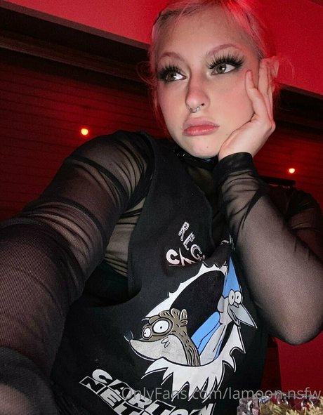 lamoon nsfw art actress photo