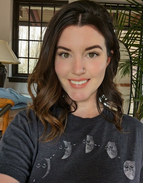 Kayla Summer model pics