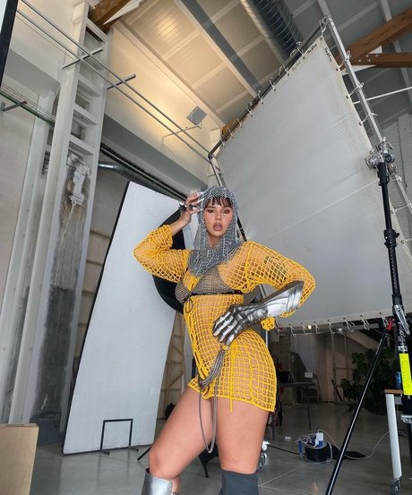 Nathy Peluso beautiful pornstar pics