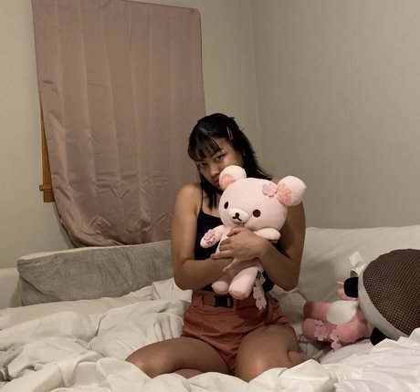 drag queen onlyfans exclusive pic