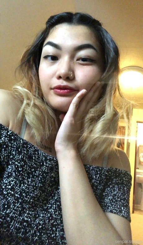 sunisa bby erotic star images