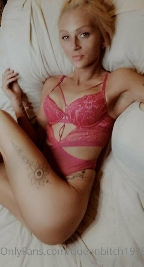 queenbitch1998 pornstar nice image