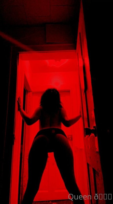 queenbitch1998 pornstar art pictures