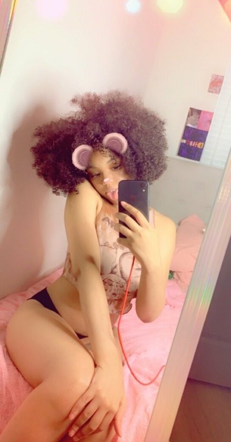 sexy mom onlyfans beautiful images