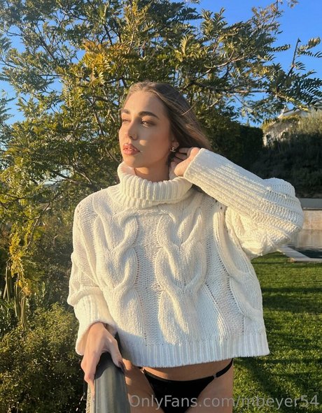 mbeyer54 naked star photos