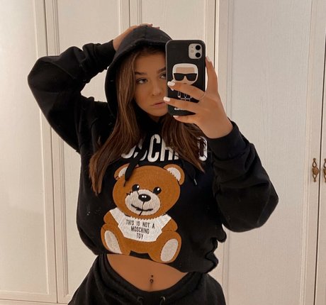 pasenciuc karina hd model picture