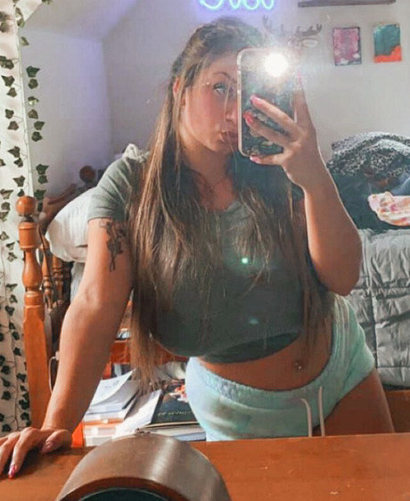 Lauren Risotti pornstar hd photos