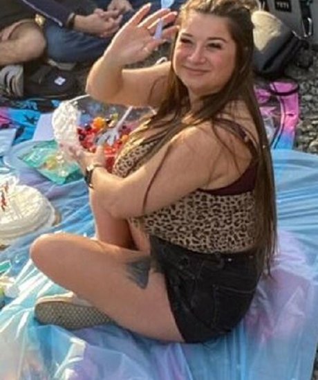 Lauren Risotti star art image