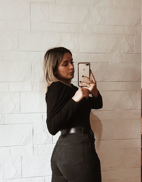 belonly perfect pornstar photo