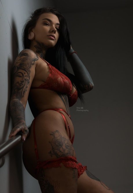 Nika Kimi sexy star image