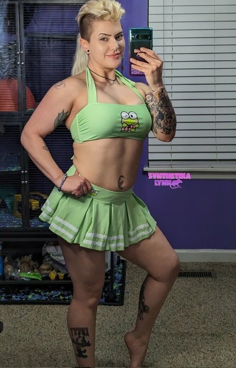 Synthetika Lynn model exclusive gallery