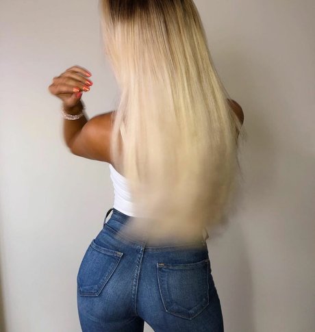 Dezmin Schubel xxx pornstar pic