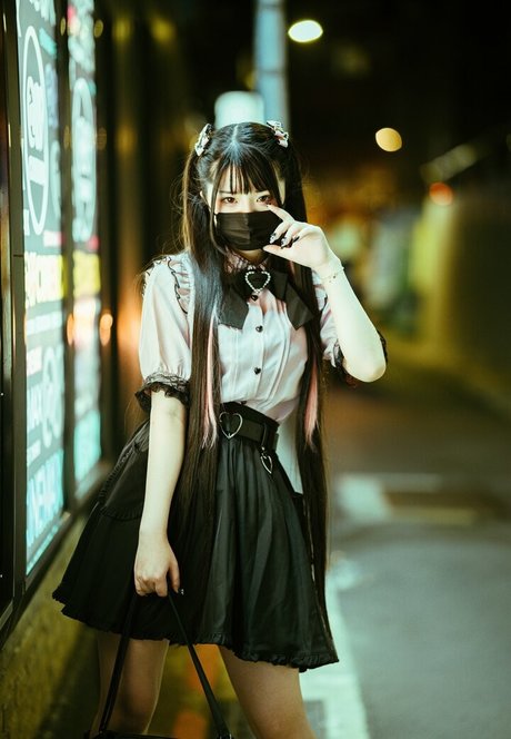 Raku 66 pornstar naked photo