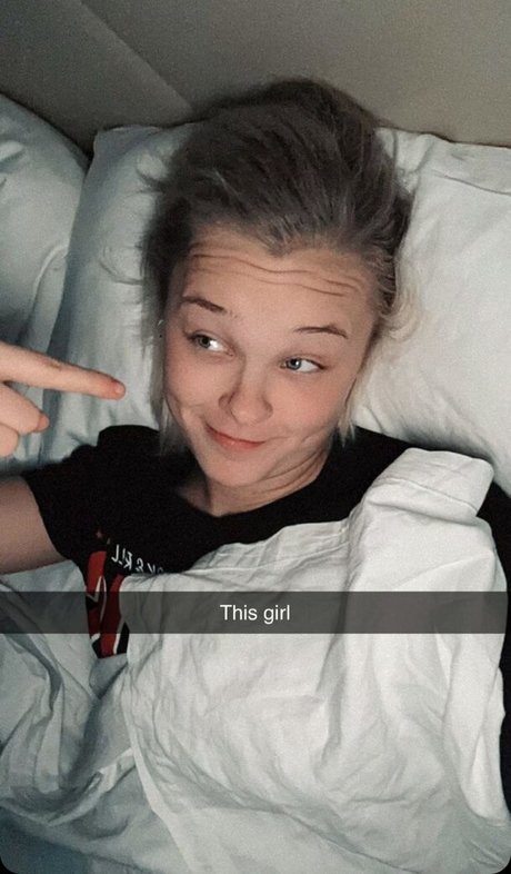 Jojo Siwa star top photo