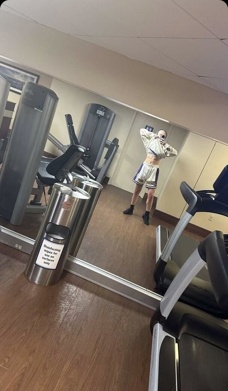 Jojo Siwa pornstar pics