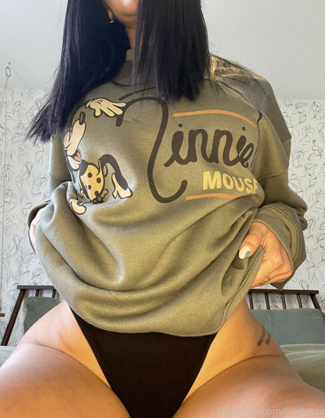 Tinytessx star art photo