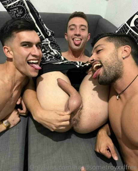 handsometroyxxlfree free star pictures