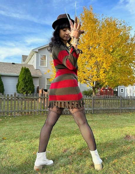 delilahmoonxtra sexy star images