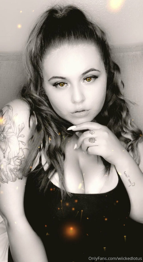 wiickedlotus model high quality images