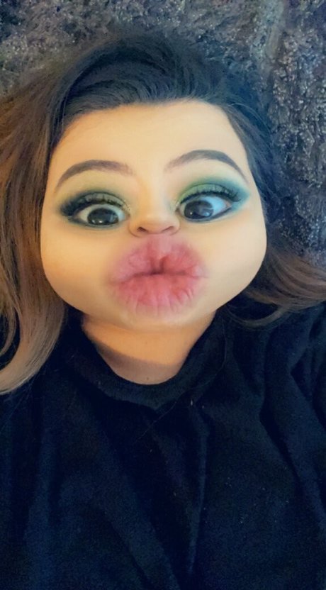 wiickedlotus erotic model gallery