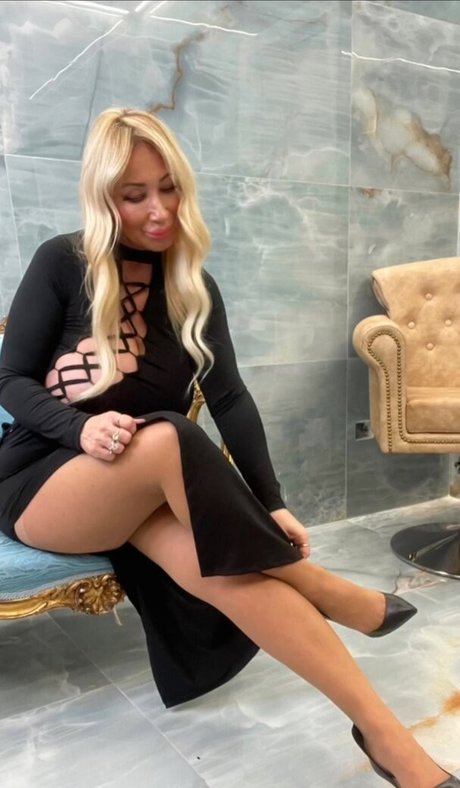 Mara Traversi Profile pic