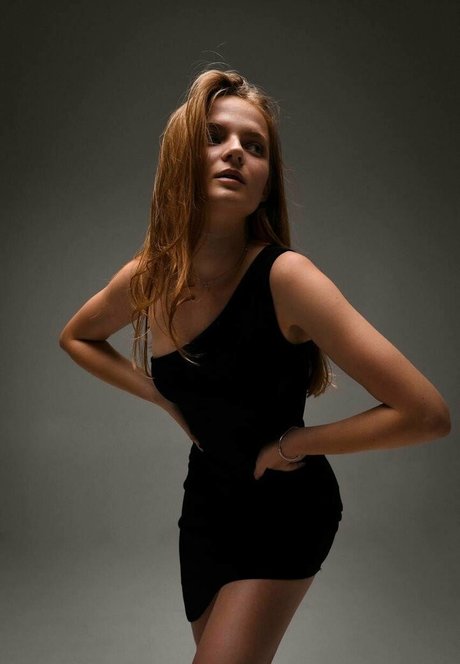 anastasiiiyaa sex actress gallery