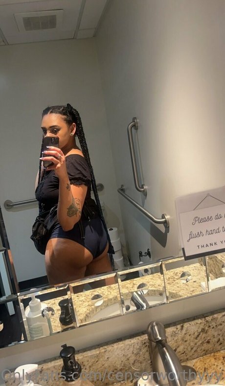 censorworthyyy star top picture