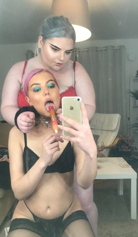 gb2001 nudes actress picture