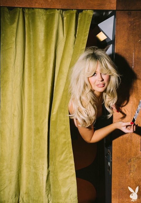 Ryan Hadarah pornstar hot photos