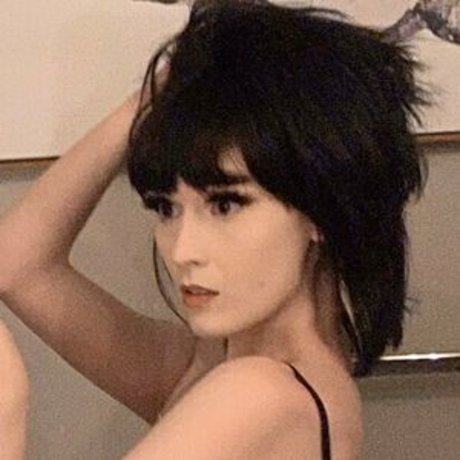 ivyaura hot pornstar photo