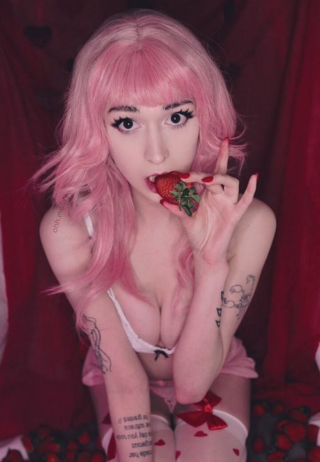 ivyaura hd pornstar pics