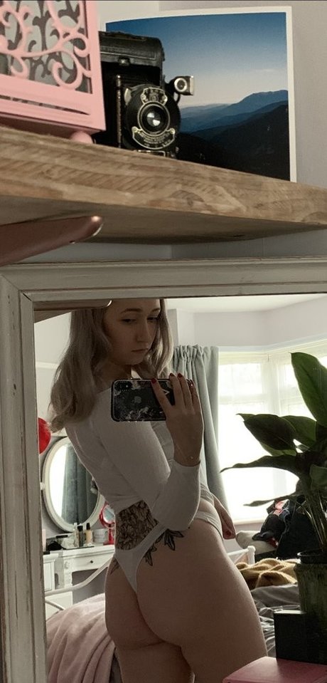 Vixylixxx pornstar top image