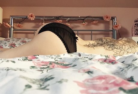 Vixylixxx nudes pornstar picture