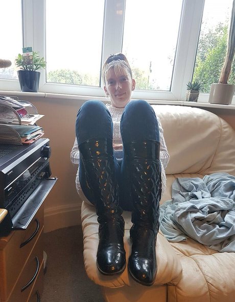 beach milf onlyfans nudes archive