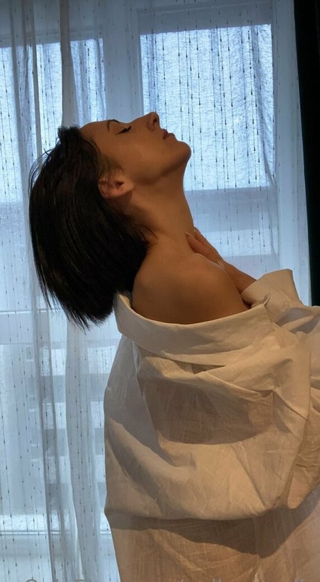 polly smalls perfect actress galleries