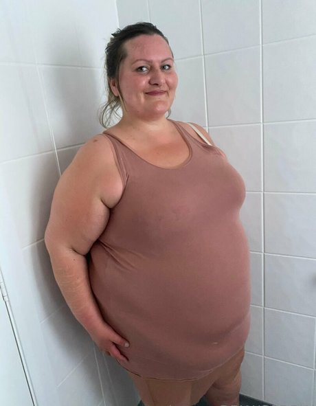 ivannabbw hot actress photo