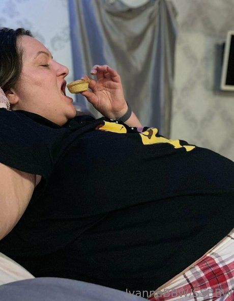 ivannabbw model high quality photo