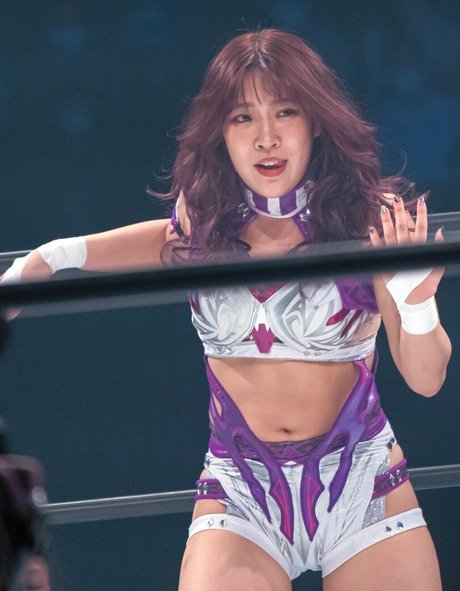 WomenJoshi pornstar nice gallery