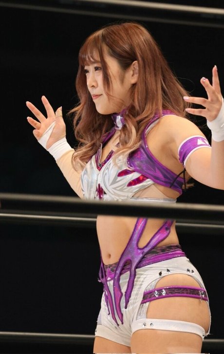 WomenJoshi model porn picture