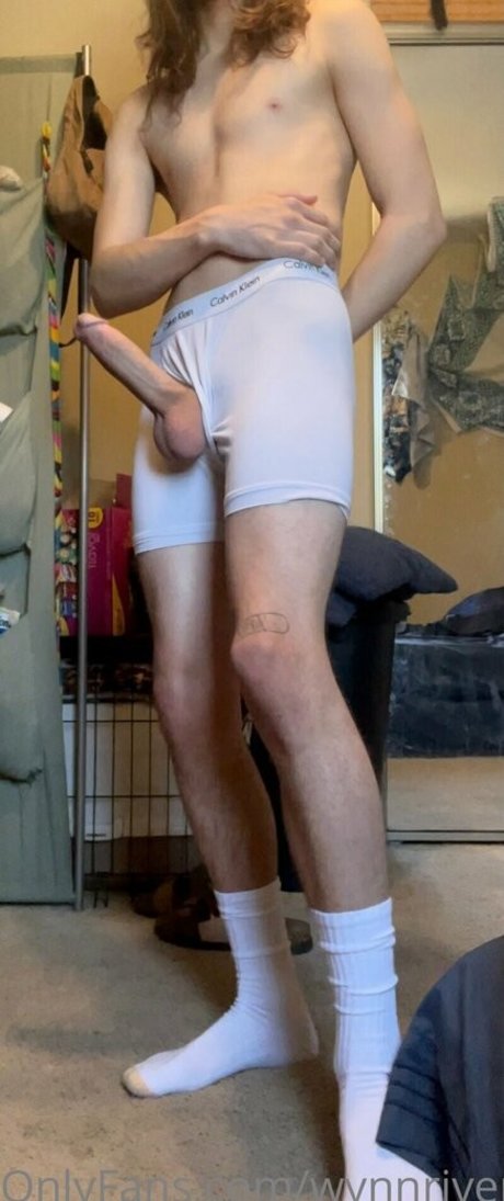 wynnrivers erotic model gallery