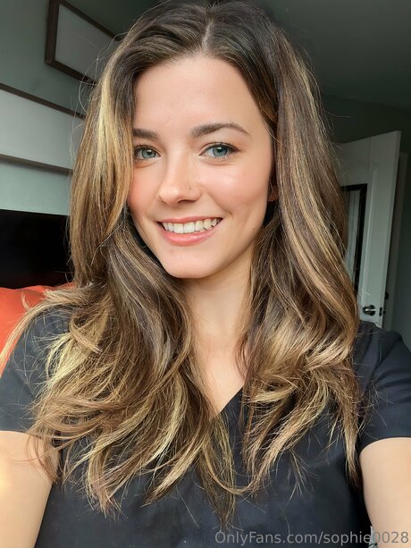 sophie0028 star sexy pictures