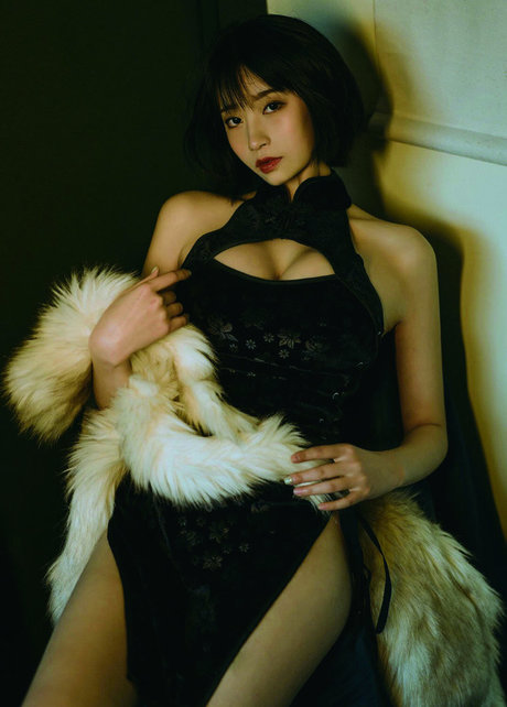 Niceoppi star naked pics