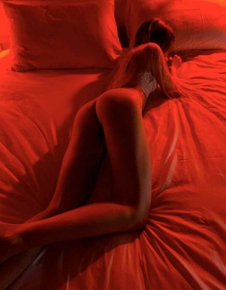 proudsinner nude star gallery