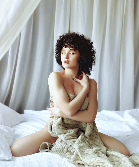 Taliyamilano nudes pornstar photo