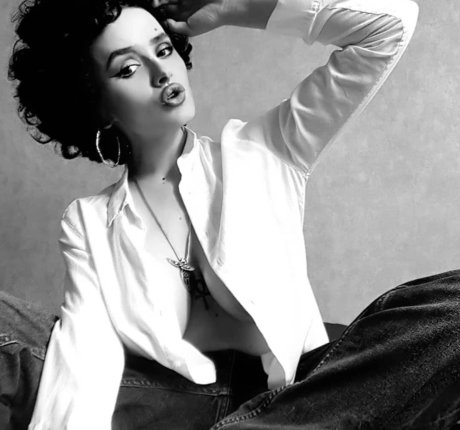 Taliyamilano xxx actress galleries