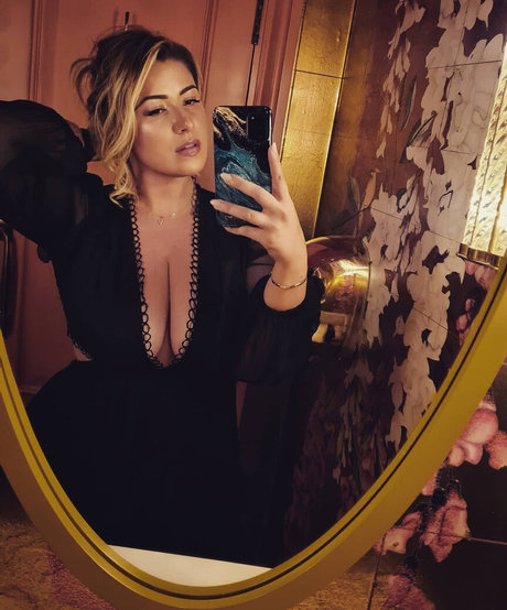 Patrycja sexy star img