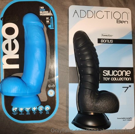 peekaboopiperfree Profile pic