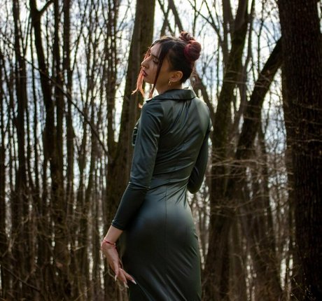 letisiablane top star image